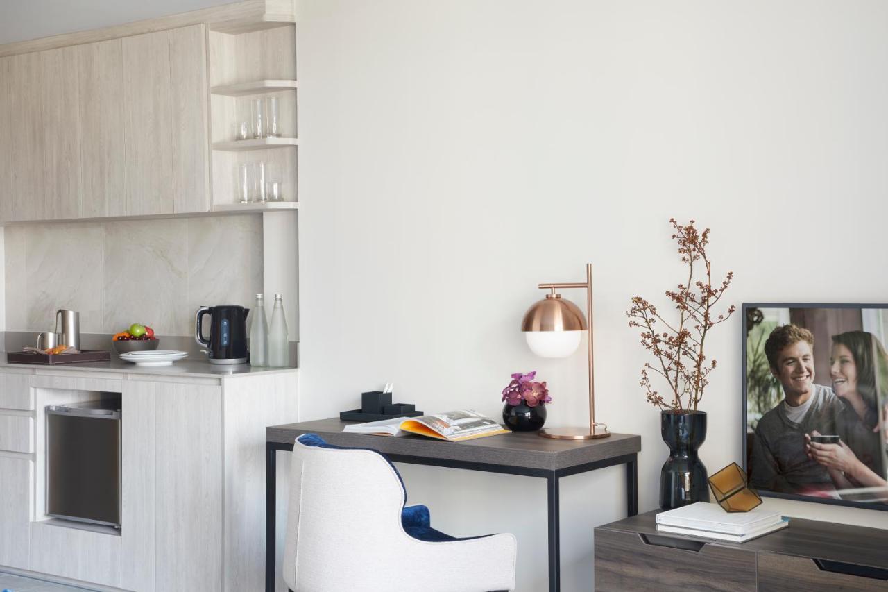 Somerset Rama 9 Bangkok Kültér fotó A typical apartment at The Standard East Village